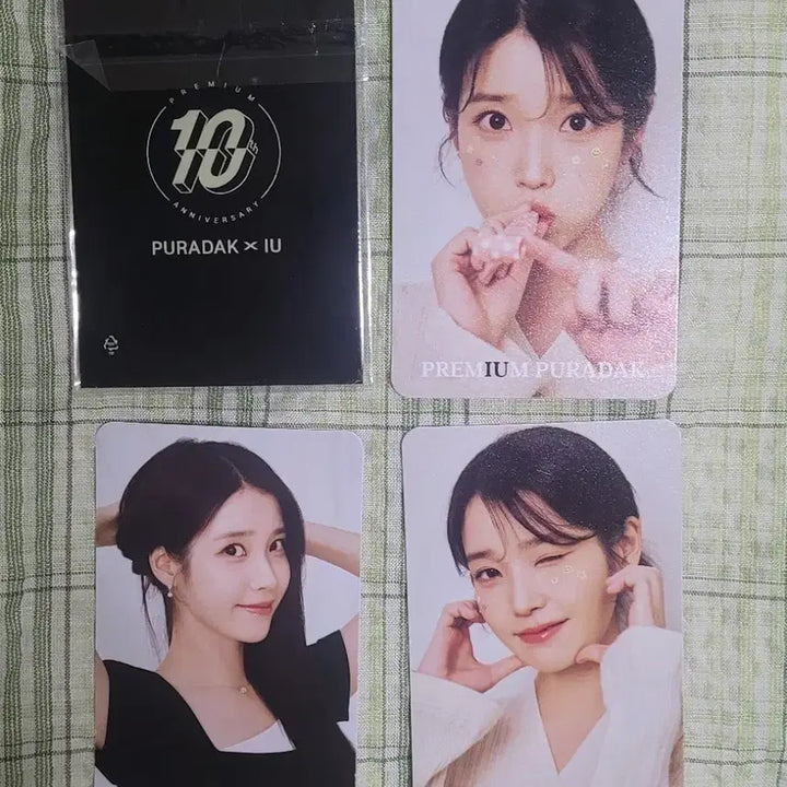 [SOLD OUT] 푸라닭 X 아이유 포토카드 세트 판매