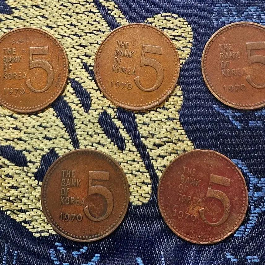 [BUNJANG] 1970 5 Won Coins (5-Piece Bundle) / 1970년 5원 동전 5개 일괄