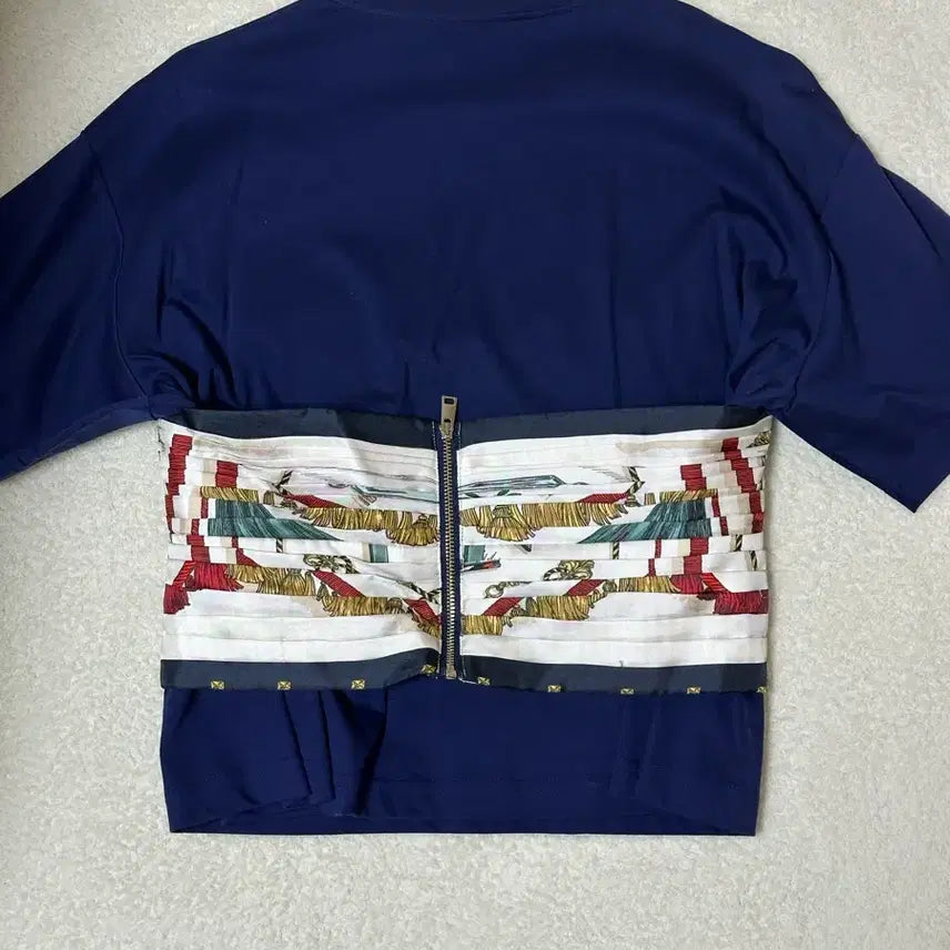 [BUNJANG] Tommy Hilfiger Crest Collection T-Shirt / 타미힐피거 크레스트 컬랙션 반팔 티셔츠 S