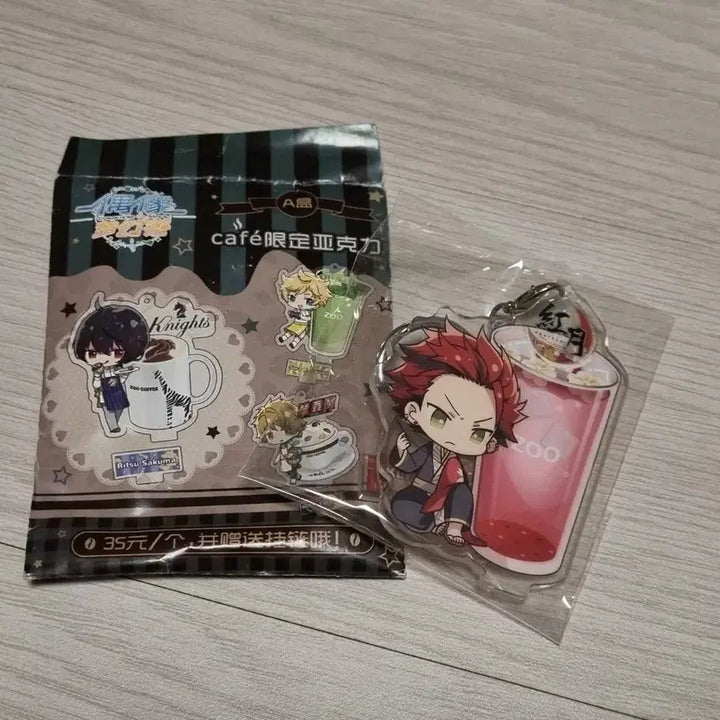 [BUNJANG] Ensemble Stars Kuro Cafe Collaboration Acrylic Keyring / 앙상블 스타즈 쿠로 카페콜라보 아크릴 키링