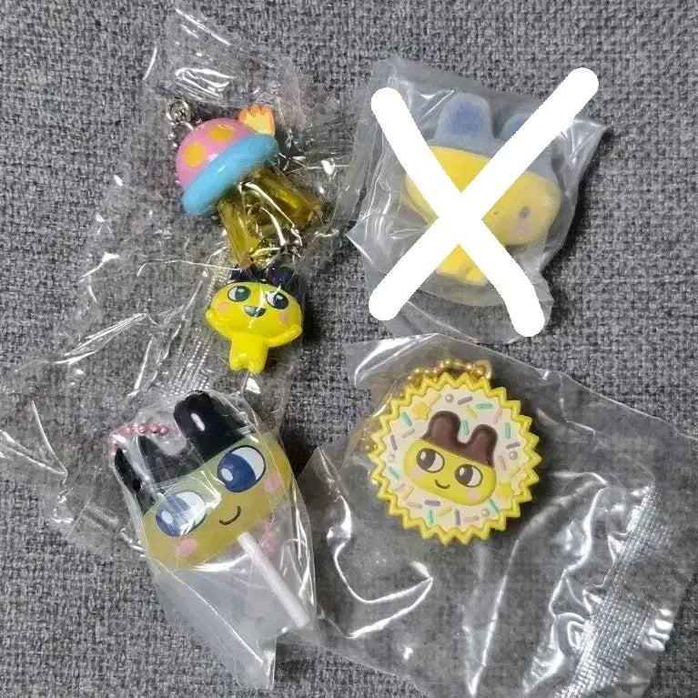 [BUNJANG] 일괄)다마고치 ufo 가챠 플로키 초코 캔디 사탕 마메치 미미치 구치파치 / 일괄)다마고치 ufo 가챠 플로키 초코 캔디 사탕 마메치 미미치 구치파치