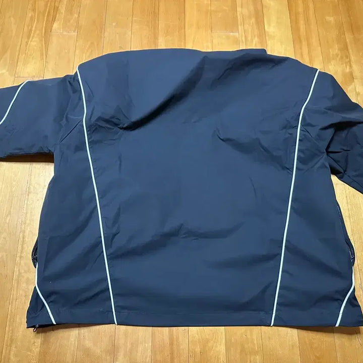 [SOLD OUT] 언더아머 우븐자켓 저렴히 판매합니다