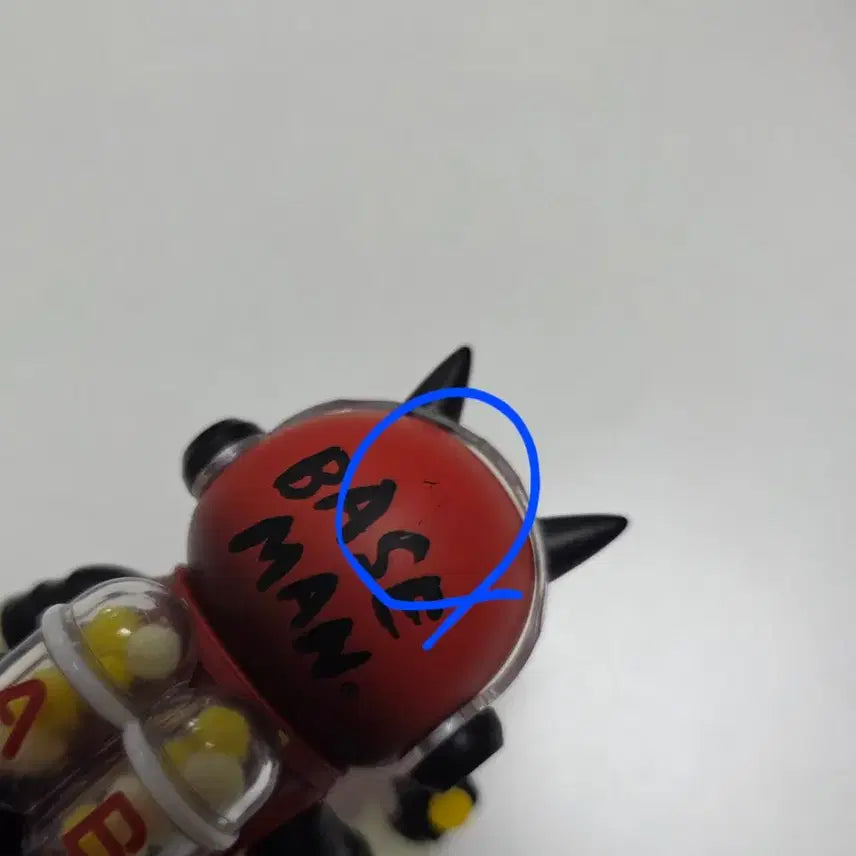 [BUNJANG] Pop Mart Space Molly 3 Gary Baseman Vinyl Figure / 팝마트 스페이스 몰리 3 게리 베이스맨
