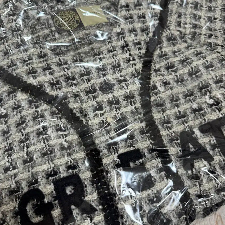 [BUNJANG] Kapital Fancy Tweed Baseball Jacket White Black Size 2 / 캐피탈 팬시 트위드 베이스볼 자켓 화이트 블랙(2)