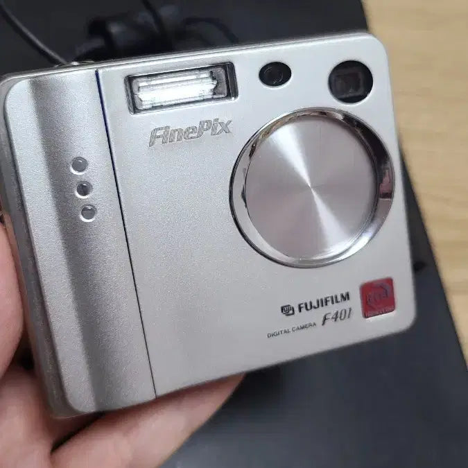 [BUNJANG] Fujifilm FinePix F401 Digital Camera / 후지필름 파인픽스 401 FinePix F401 (작례 포함)