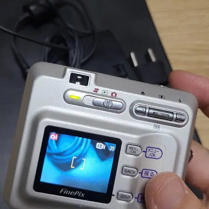 [BUNJANG] Fujifilm FinePix F401 Digital Camera / 후지필름 파인픽스 401 FinePix F401 (작례 포함)