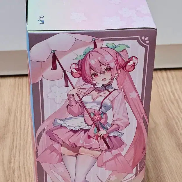 [BUNJANG] Hatsune Miku Sakura Dress Figure / 사쿠라 미쿠 피규어 AMP+ 사쿠라 드레스 타이토