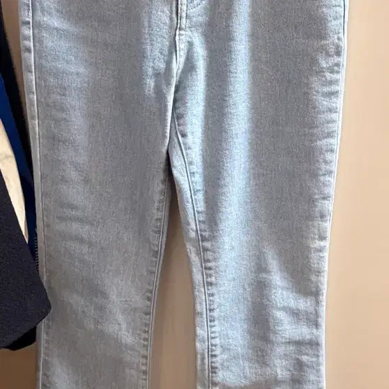 [BUNJANG] Raon Museera Light Blue Bootcut Jeans / 라온 뮤제라 연청 부츠컷
