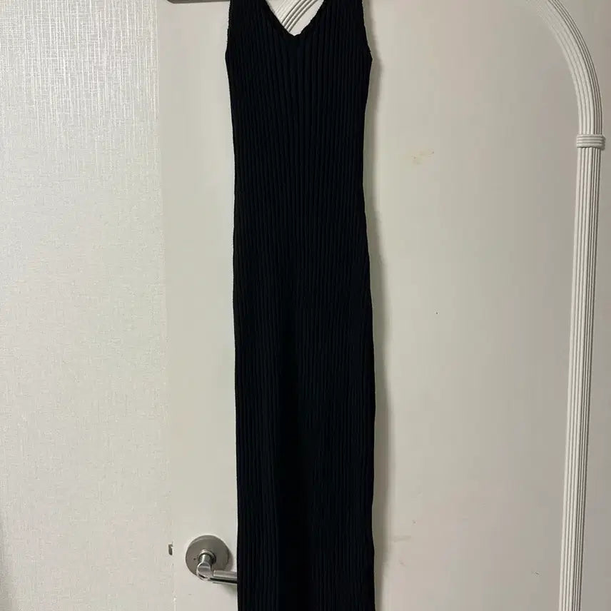 [BUNJANG] Black Knit Two-Piece Set / 블랙 니트 투피스 셋업