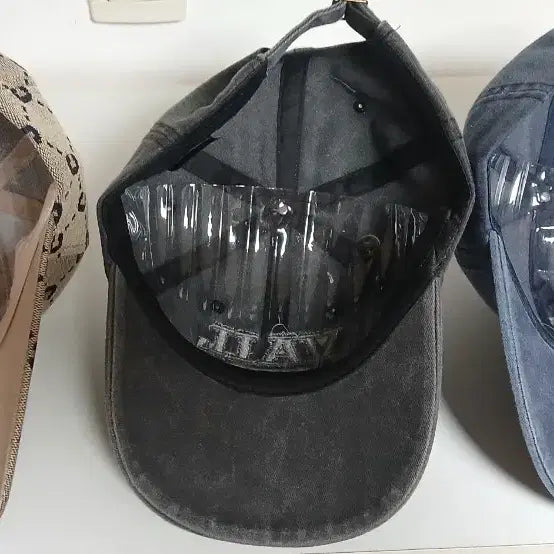 [BUNJANG] Stylish Baseball Cap / 볼캡