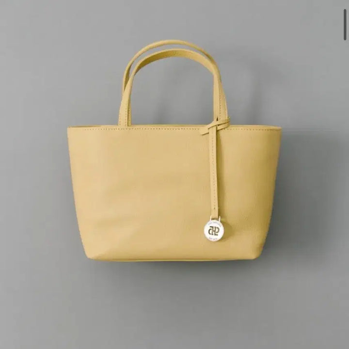 [BUNJANG] Depound Opal Leather Bag Tote (Butter) - New / 드파운드 오플 레더 백 토트(버터) 새상품
