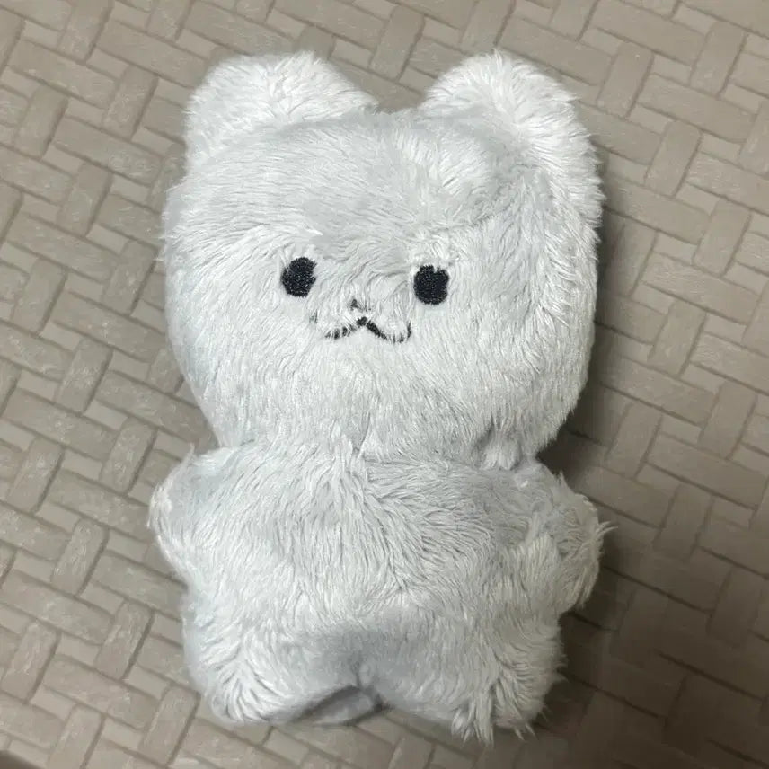 [BUNJANG] The Boyz Juyeon 10cm Junyang-i Doll / 더보이즈 주연 쥬냥이 10cm 인형