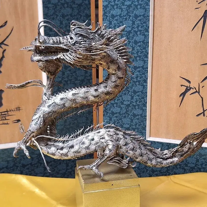 [BUNJANG] Antique Bronze and Silver Gilt Dragon Figurine / 연대깊은 섬세한  동 용 작품