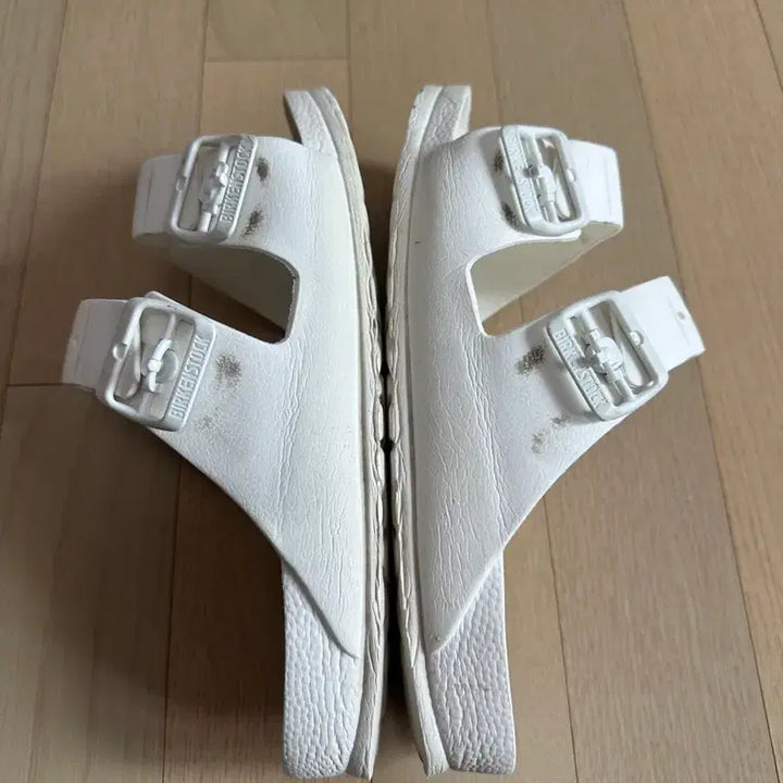 [BUNJANG] Birkenstock Arizona EVA Sandals White (245) / 버켄스탁 아리조나 에바 EVA 245 화이트