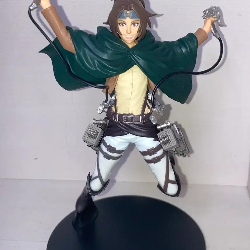 [BUNJANG] Attack on Titan Hanji Zoe Taito Figure / 희귀풀박)진격의 거인 한지 타이토 피규어 입체기동 쿠지리바이에렌가챠넨도
