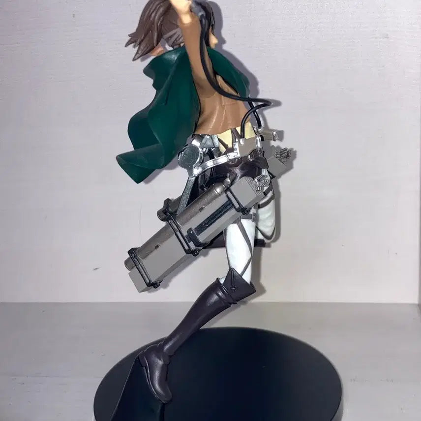 [BUNJANG] Attack on Titan Hanji Zoe Taito Figure / 희귀풀박)진격의 거인 한지 타이토 피규어 입체기동 쿠지리바이에렌가챠넨도
