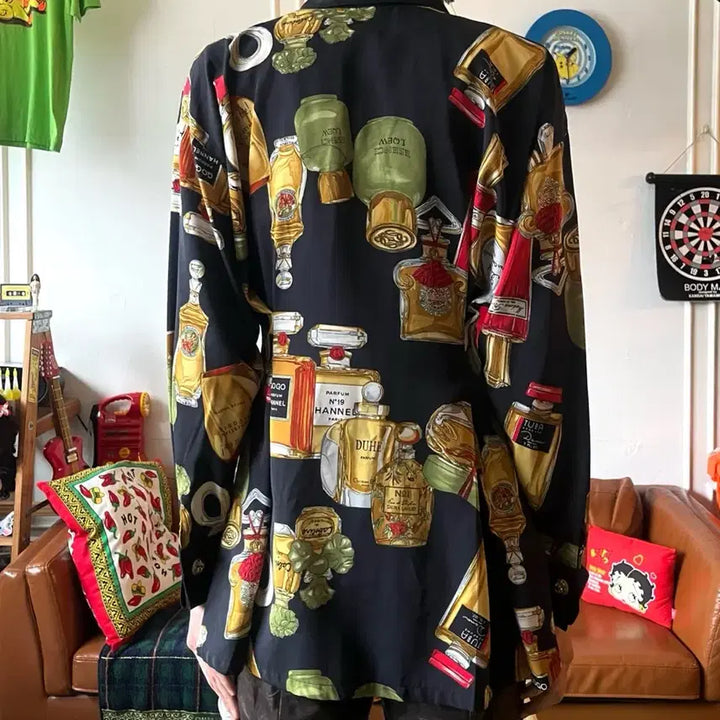 [BUNJANG] Vintage Japanese Perfume Pattern Poly Shirt / 1980s-90s JPN 일본 빈티지 엔틱 퍼퓸 그래픽 패턴 폴리 셔츠