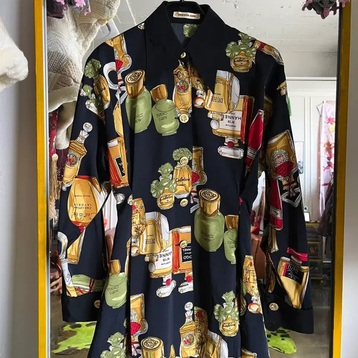 [BUNJANG] Vintage Japanese Perfume Pattern Poly Shirt / 1980s-90s JPN 일본 빈티지 엔틱 퍼퓸 그래픽 패턴 폴리 셔츠