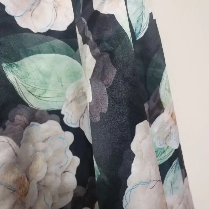 [BUNJANG] JEPYUNG Floral Skirt - Size S / 제평 플라워스커트 s