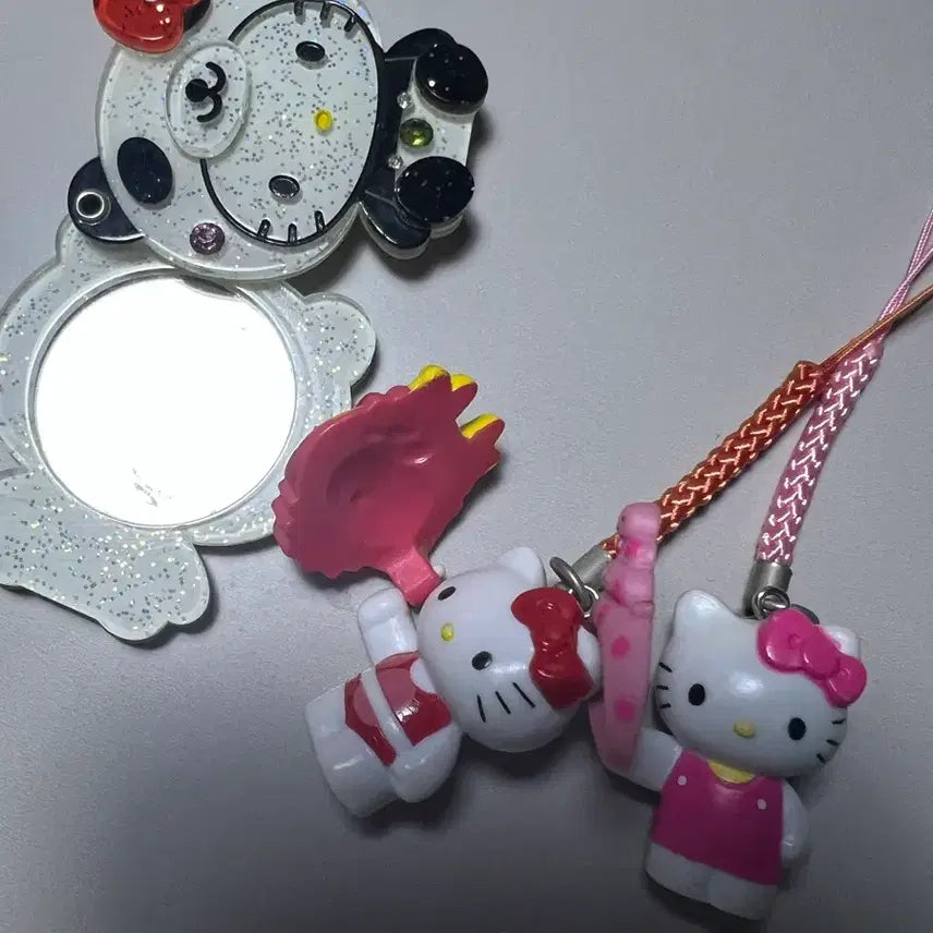 [BUNJANG] Sanrio Hello Kitty 2011 2012 Zodiac Snake Dragon Strap / 고전 헬로키티 스트랩 12간지 뱀 용