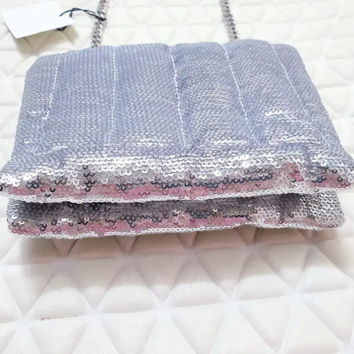 [BUNJANG] ZARA Sequin Mini Crossbody Bag / 새상품 자라 가방 미니가방 미니백  크로스백 스팽글 빤짝이 새제품 여성
