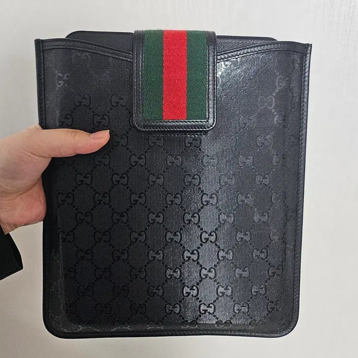 [BUNJANG] Gucci GG Pattern iPad Case / 정품) 구찌 GG패턴 아이패드 케이스 파우치 판매합니다