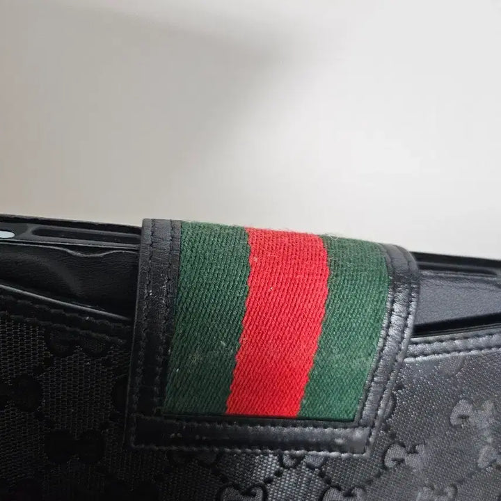 [BUNJANG] Gucci GG Pattern iPad Case / 정품) 구찌 GG패턴 아이패드 케이스 파우치 판매합니다