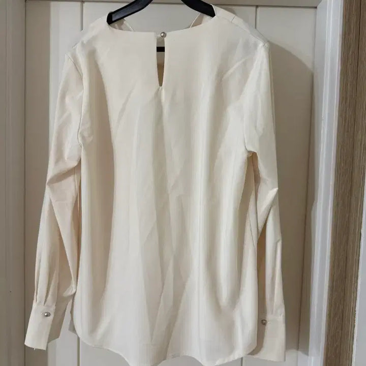 [BUNJANG] Unbranded Ruffle Blouse &amp; Long Slacks Set / 세트/ 셔링 블라우스+롱 슬랙스