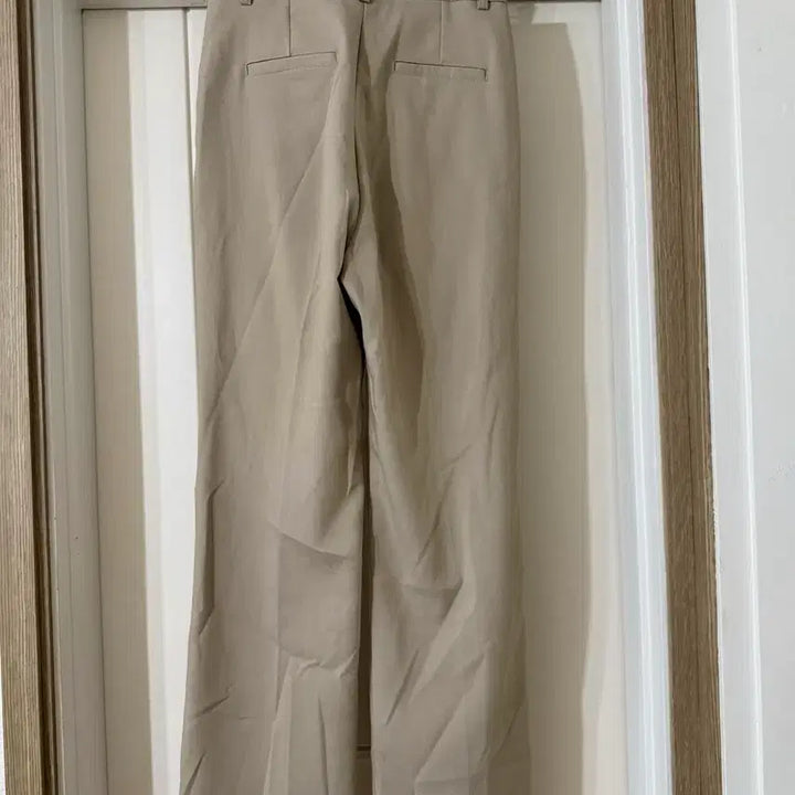 [BUNJANG] Unbranded Ruffle Blouse &amp; Long Slacks Set / 세트/ 셔링 블라우스+롱 슬랙스