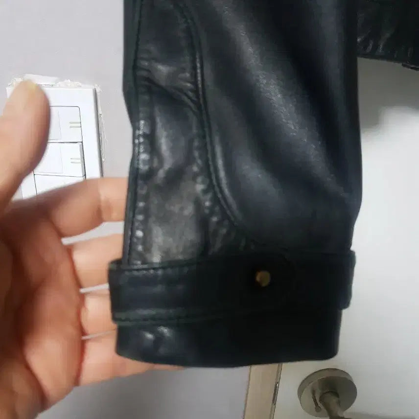 [BUNJANG] SYSTEM Lambskin Leather Jacket / SYSTEM 브랜드의 여성 가죽 자켓입니다겉감은 천연 가죽(양가죽)