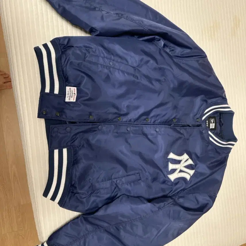 [SOLD OUT] 뉴에라 스타디움 재킷 네이비 급처합니다