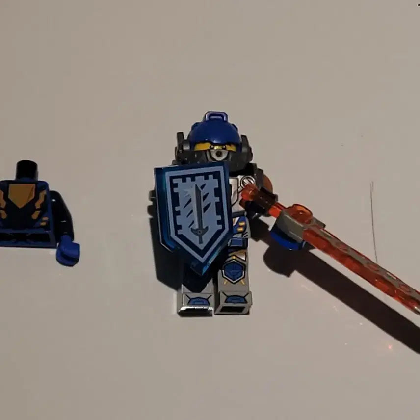 [BUNJANG] LEGO Nexo Knights Components (Excluding Helmet, Armor, Sword) / 레고 넥소나이츠 팝니다