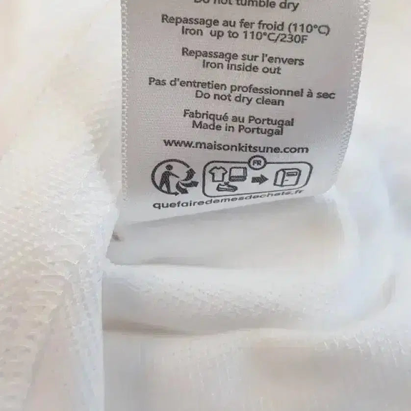 [BUNJANG] Maison Kitsune Yellow Fox PK Short Sleeve Polo Shirt White / 메종키츠네 옐로우폭스 PK 반팔 카라티 블랙/화이트 정품 새상품 S~XL