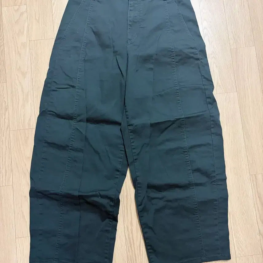 [BUNJANG] Uniqlo C Cotton Curve Ankle Pants Dark Green / (M) 유니클로 C 코튼커브앵클 팬츠 다크그린