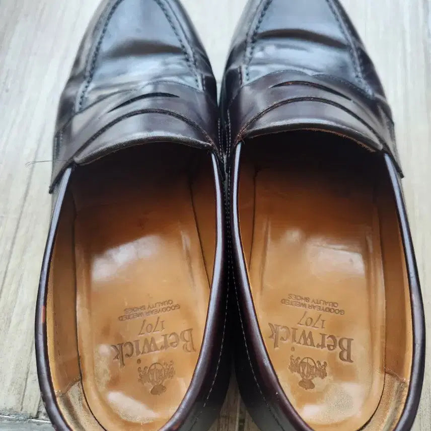 [SOLD OUT] 버윅 9628 다크브라운 페니로퍼 (270)