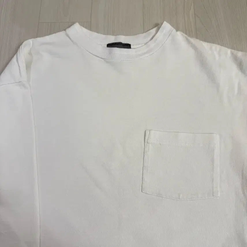 [SOLD OUT] 유나이티드 애로우즈 화이트 긴팔 티셔츠 S 사이즈