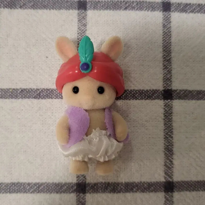 [BUNJANG] Sylvanian Families Aladdin Rabbit Doll / 실바니안 패밀리 알라딘 토끼 인형