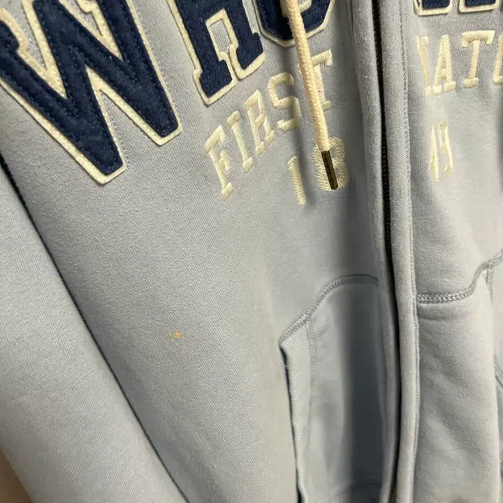 [SOLD OUT] WHO.A.U 후아유 후드집업 S