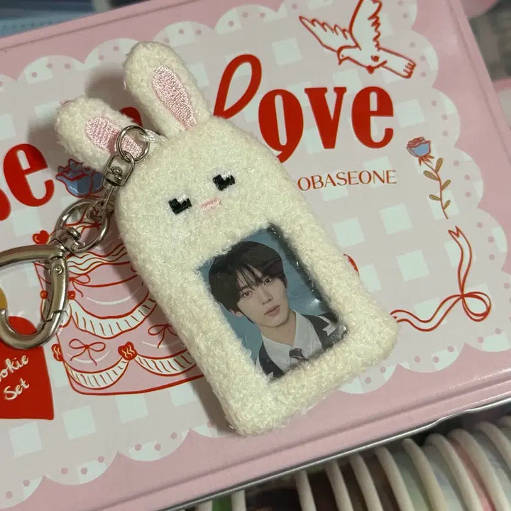 [BUNJANG] ZEROBASEONE Han Yu Jin Concert MD Keyring / 제로베이스원 제베원 한유진 증사 키링 콘서트 MD