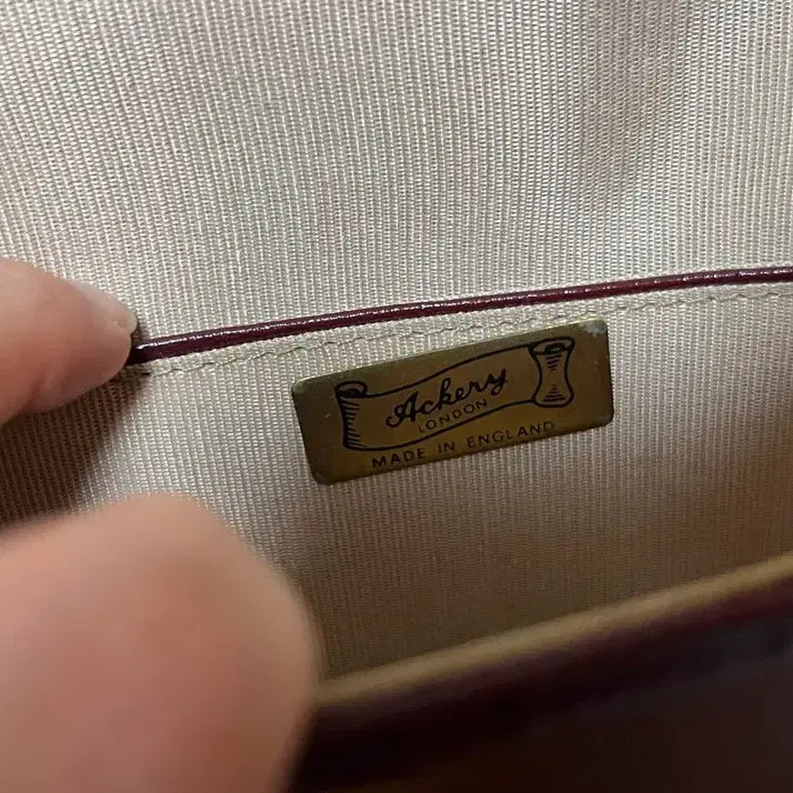 [BUNJANG] Vintage Leather Clutch Bag / 영국 빈티지 가죽 클러치백