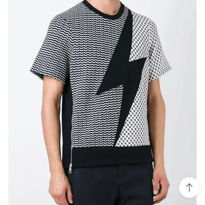 [BUNJANG] Neil Barrett Neoprene Geometric T-Shirt / 닐바렛 네오플렌 티셔츠 s, m