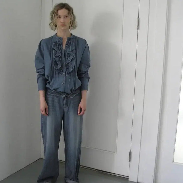 [BUNJANG] Aeongss Denim Frill Blouse / (새상품) 에옹쓰 denim frill blouse 데님 블라우스