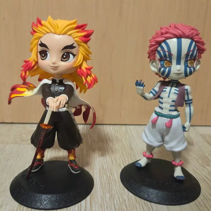 [BUNJANG] Demon Slayer Rengoku &amp; Akaza Qposket Figure Bundle Set / (개인전시용)귀멸의 칼날 Qposket 렌고쿠/아카자 피규어 일괄판매