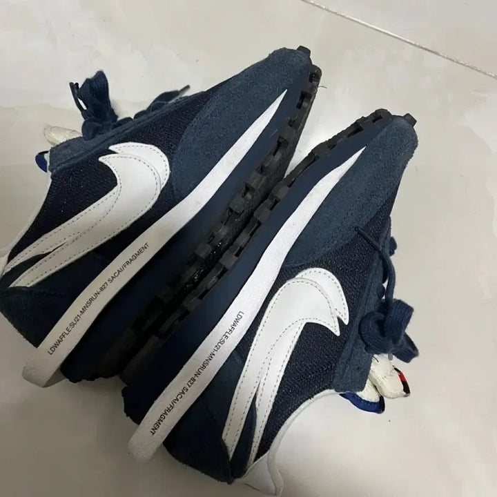 [BUNJANG] Nike Sacai Fragment LDWaffle Navy Sneakers / 나이키 사카이 프라그먼트 LD와플 네이비 245