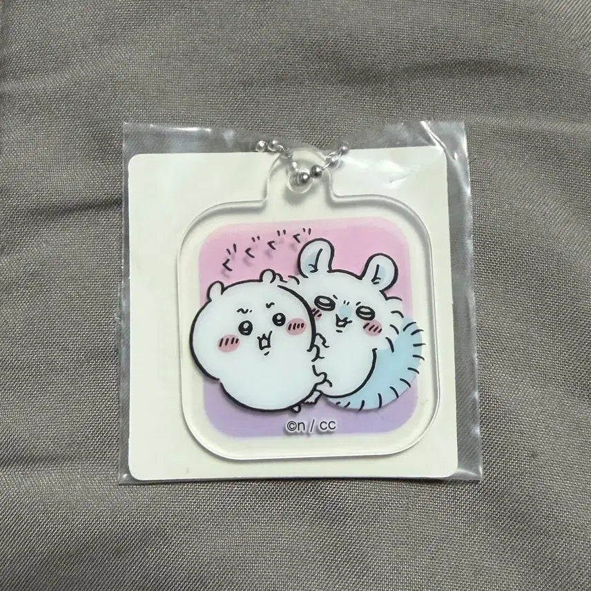 [BUNJANG] Chikawa Momonga Acrylic Keyring / [미개봉] 치이카와 모몽가 아크릴 키링
