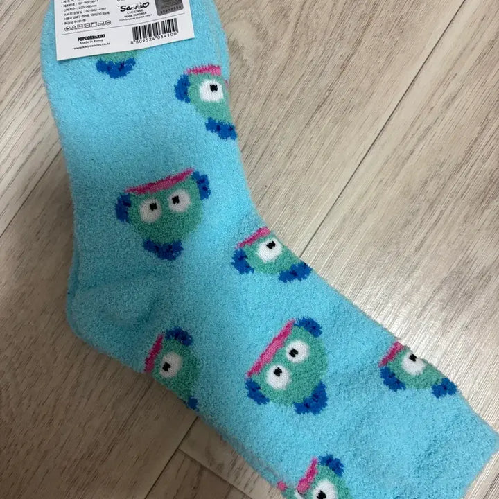 [SOLD OUT] 산리오 한교동 수면양말