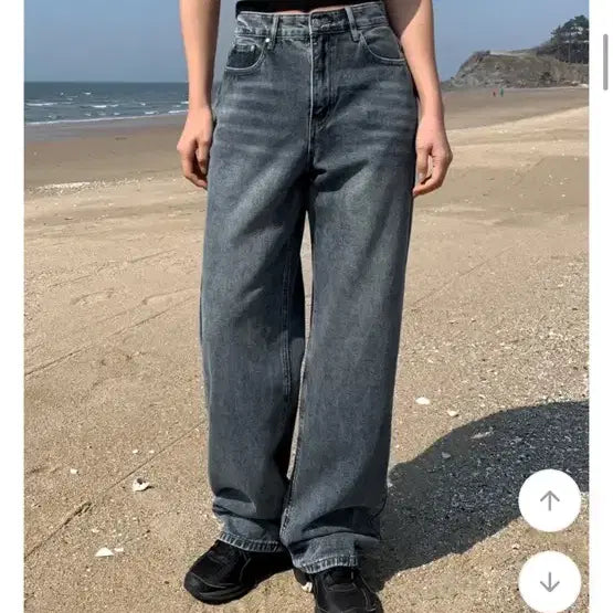 [BUNJANG] Gogosing Wide Stone Denim Pants / 에이블리 고고싱 와이드 스톤 데님팬츠