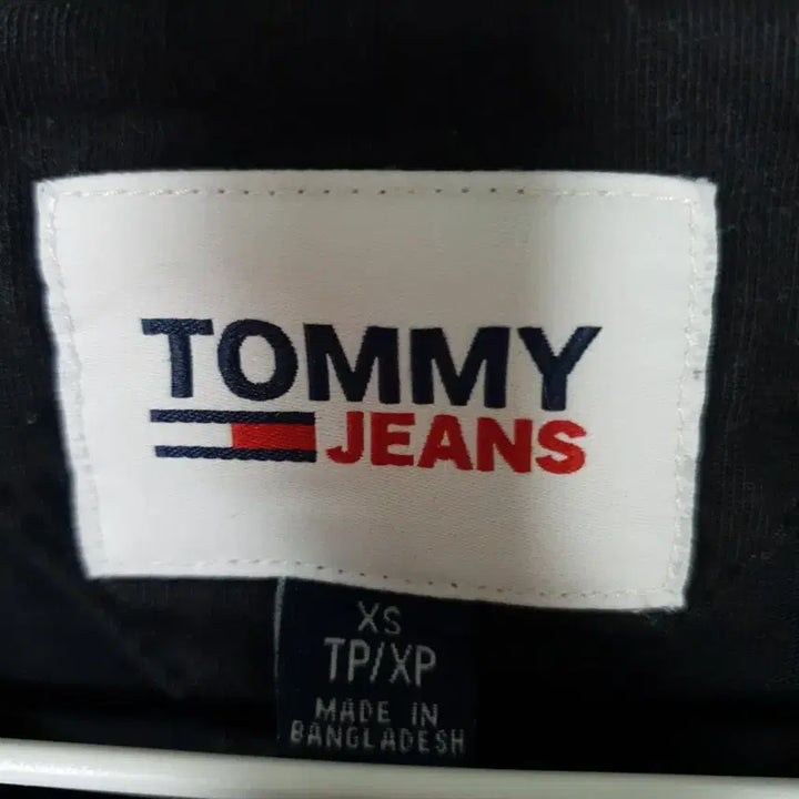 [BUNJANG] Tommy Hilfiger Black Long Sleeve T-Shirt / 타미진스 블랙 긴팔 티셔츠ㅡ0135