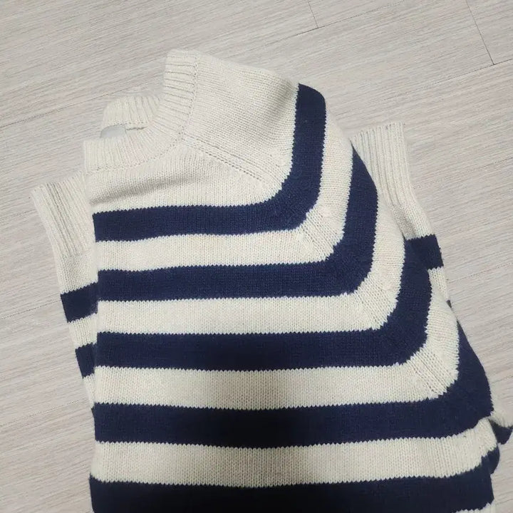 [BUNJANG] Degre Stripe Knit L / 디그레 스트라이프 니트 L 팝니다