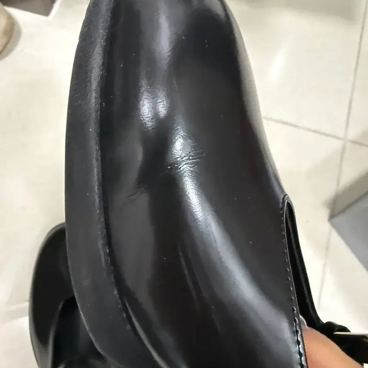 [BUNJANG] Urbanic30 Vibram Mary Jane Glossy Shoes / 얼바닉30 비브람 메리제인 글로시 250